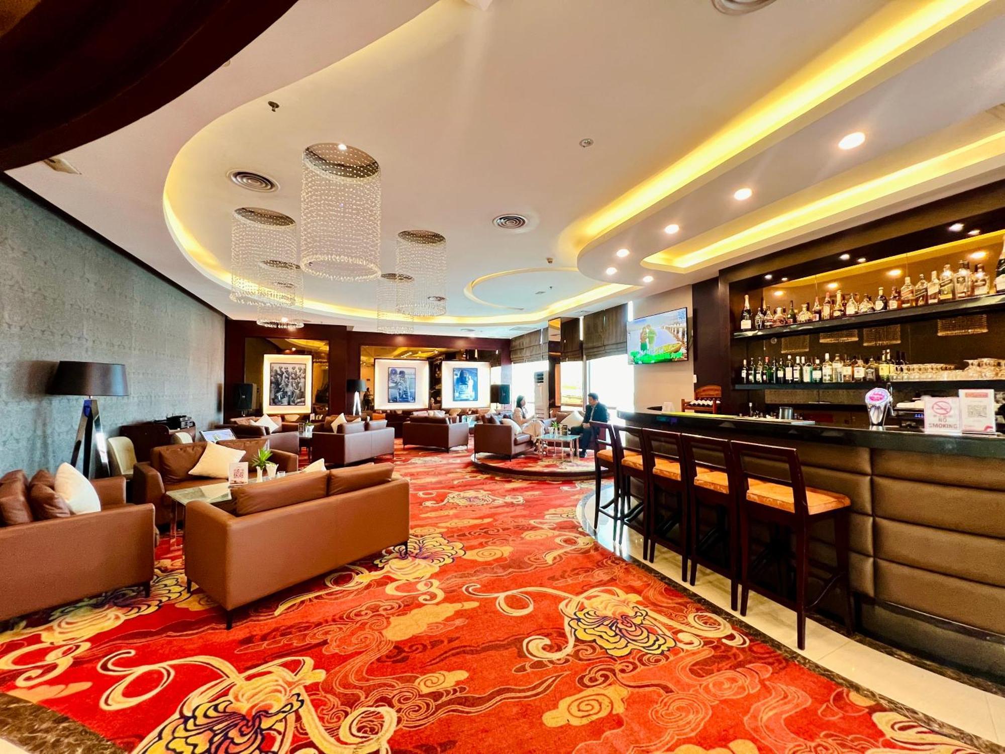 Dara Airport Hotel Phnom Penh Exterior photo